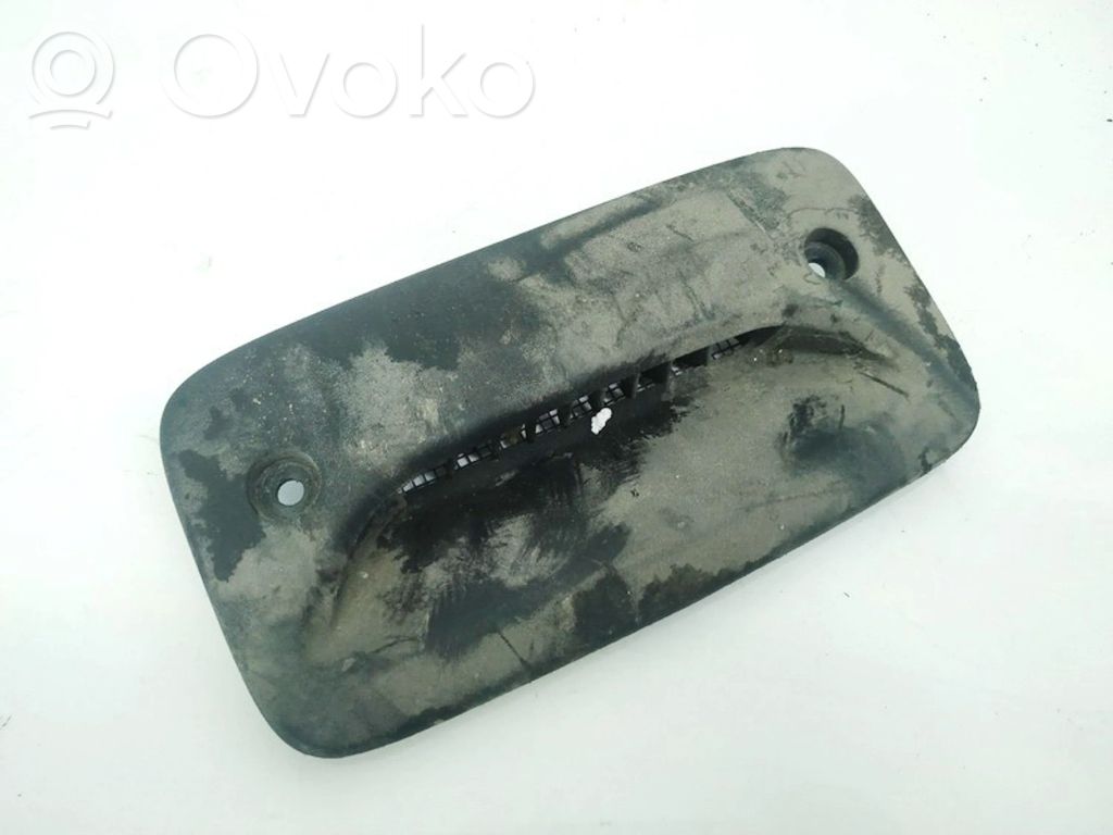 Toyota Avensis Verso Griglia di ventilazione centrale cruscotto 