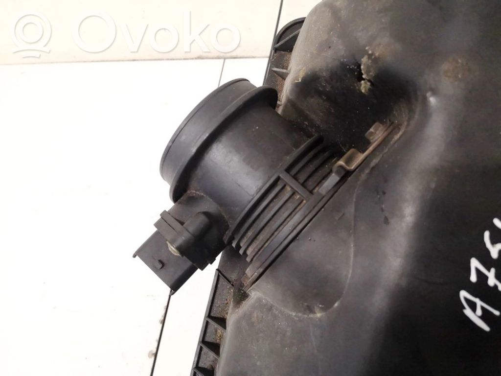 KIA Sorento Mass air flow meter 