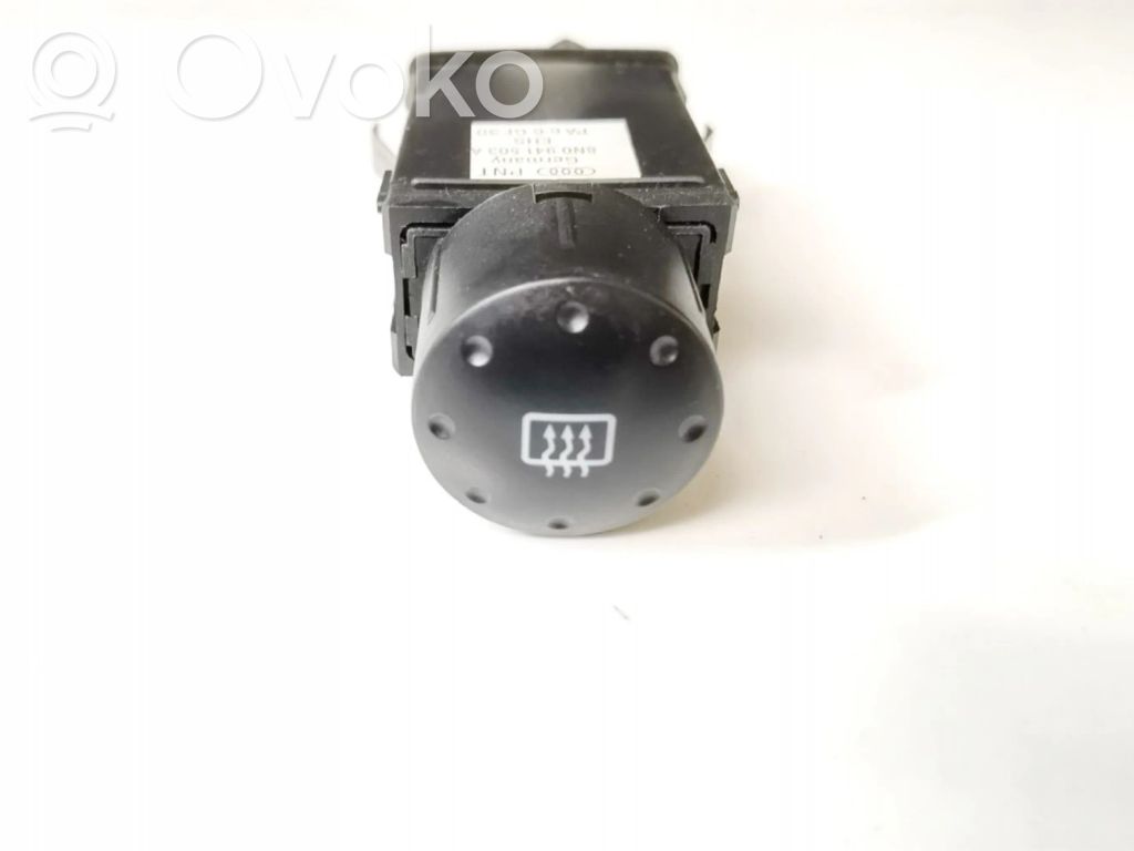Audi TT Mk1 Przycisk / Przełącznik ogrzewania szyby przedniej / czołowej 