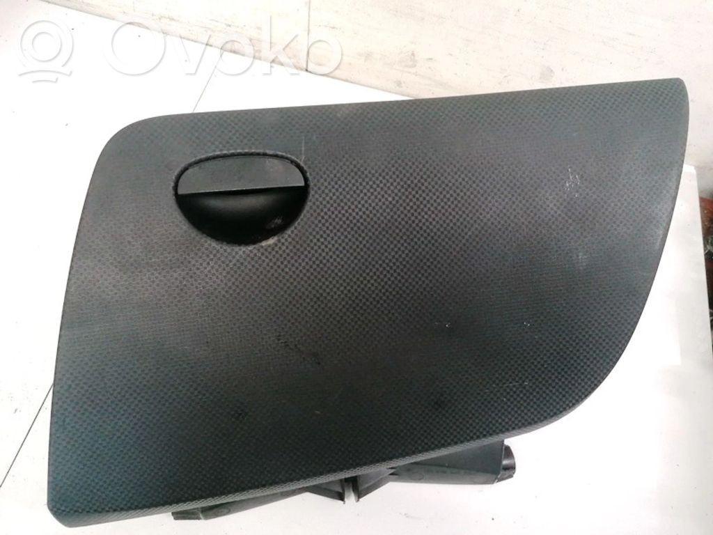 Seat Altea Schowek deski rozdzielczej 