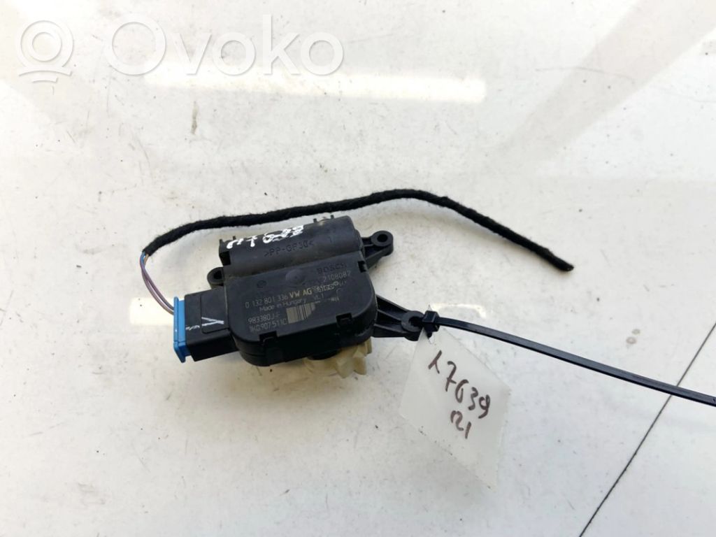 Volkswagen Golf V Motor/actuator clapetă aer 