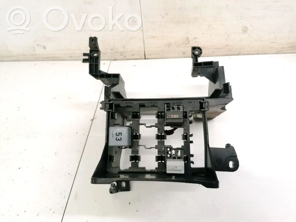 Volkswagen Caddy Skrzynka bezpieczników / Komplet 