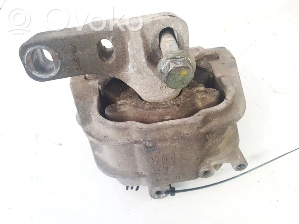 Skoda Octavia Mk2 (1Z) Supporto di montaggio del motore