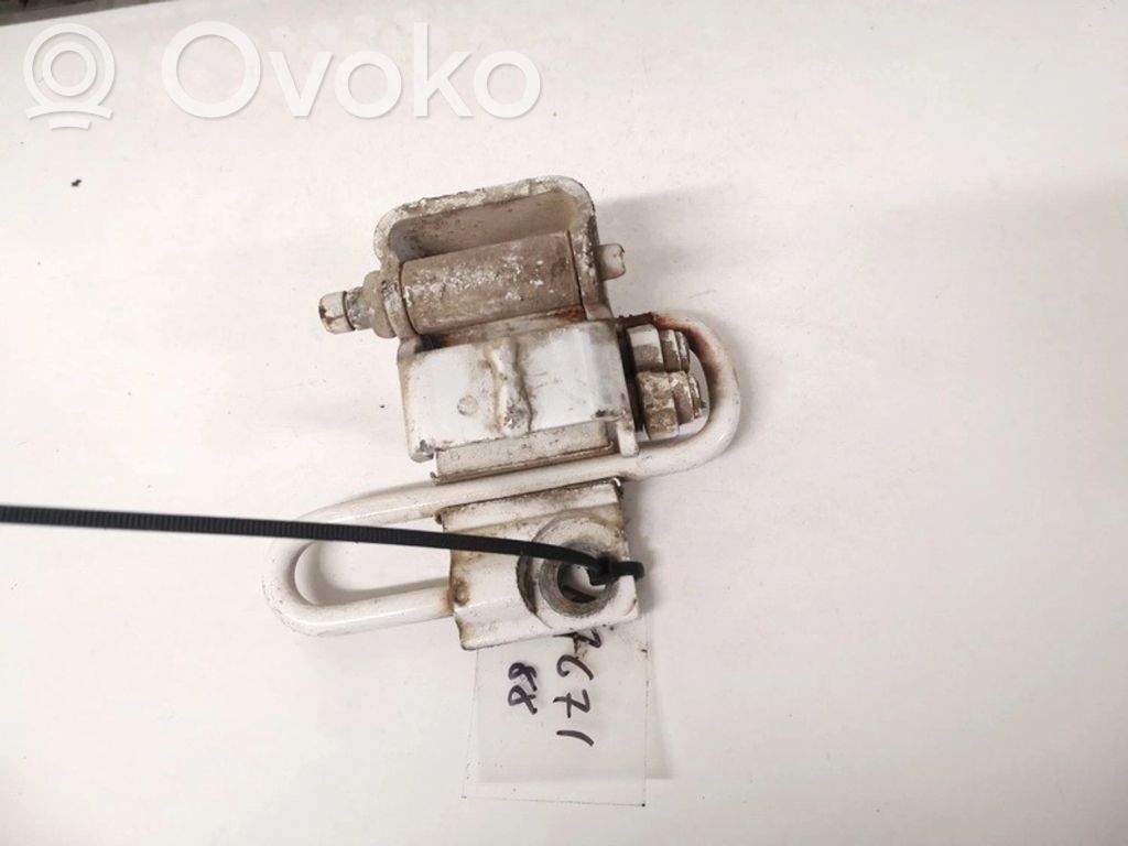 Volkswagen Polo Etuoven yläsarana 