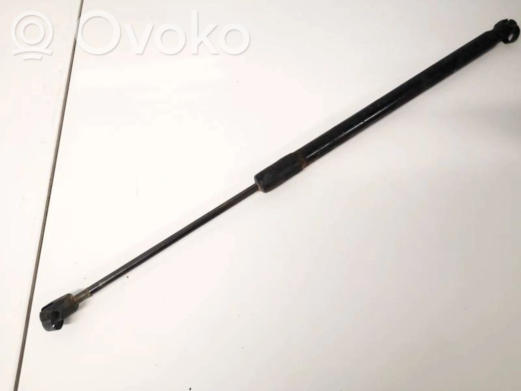 Ford Focus Amortyzator klapy tylnej bagażnika