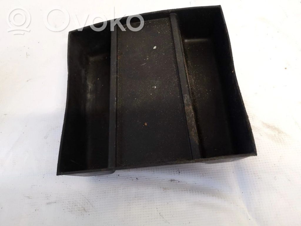 Chrysler 300 - 300C Alte piese de interior 