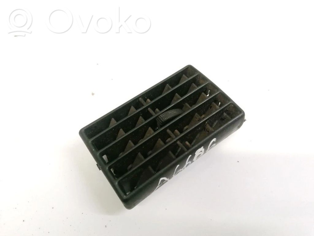 Audi 80 90 B3 Grilă ventilație centrală 