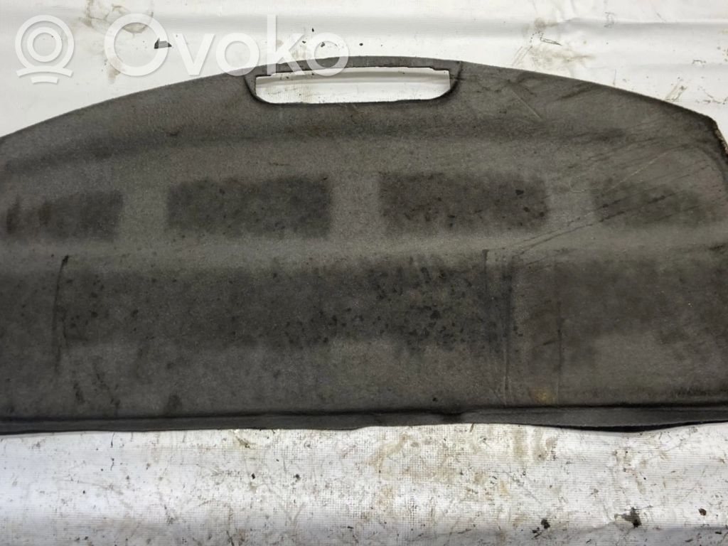 Volkswagen PASSAT B5 Hutablage
