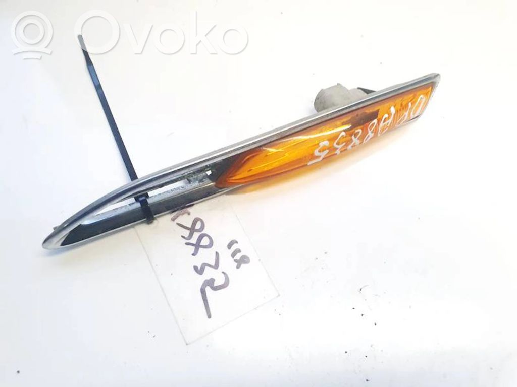 Ford Mondeo MK IV Indicatore di direzione del parafango anteriore