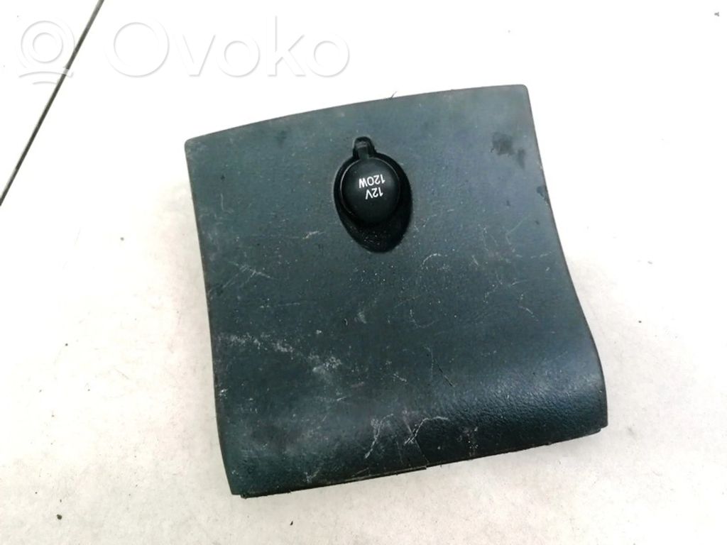 Toyota Corolla Verso AR10 Altra parte interiore