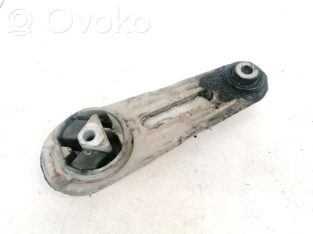 Nissan Micra Engine mount bracket 