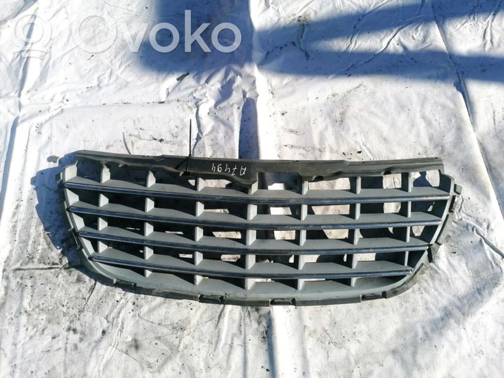 Chrysler Pacifica Atrapa chłodnicy / Grill 