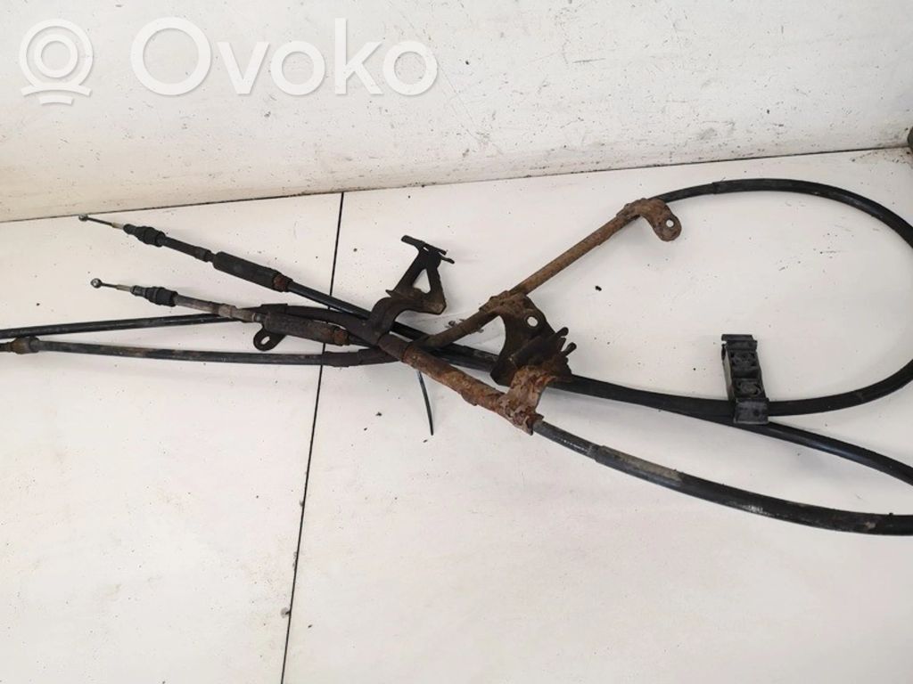 Volkswagen PASSAT B5 Frein à main / câblage de frein