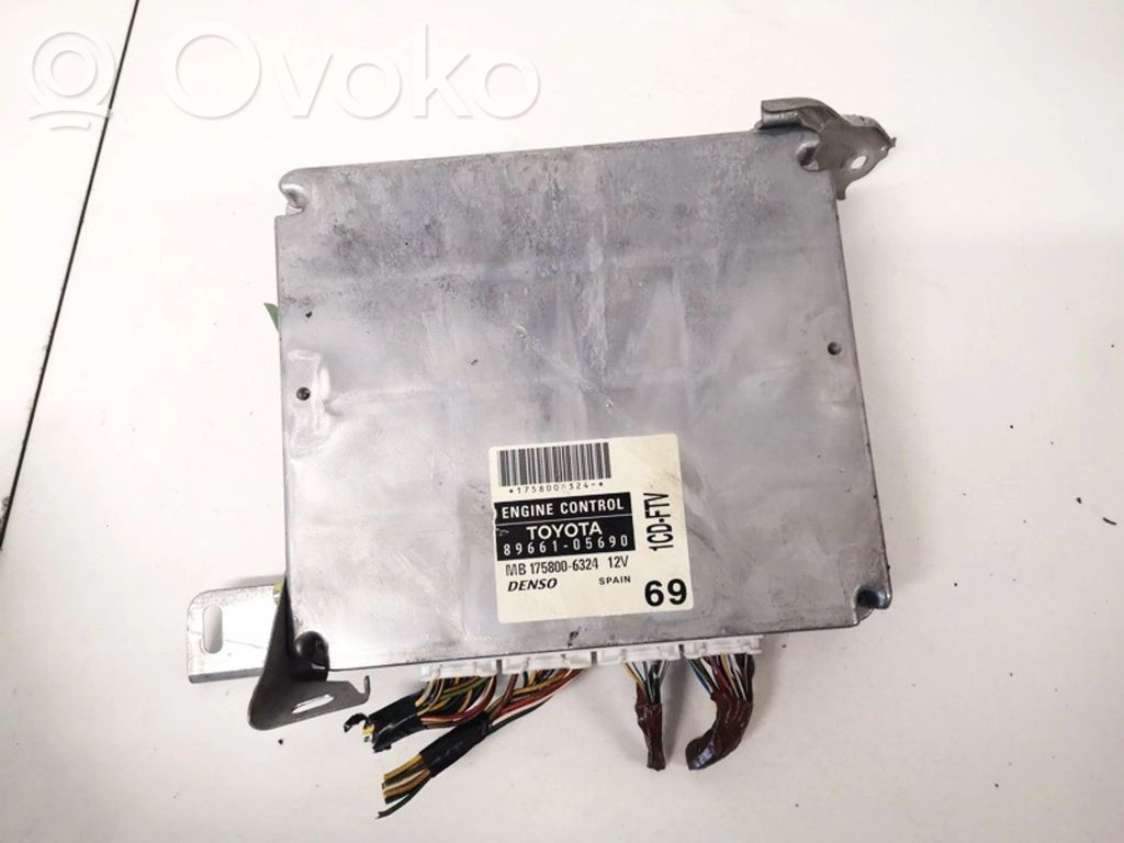 Toyota Avensis T250 Calculateur moteur ECU