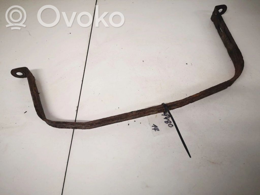Soporte de montaje del depósito de combustible