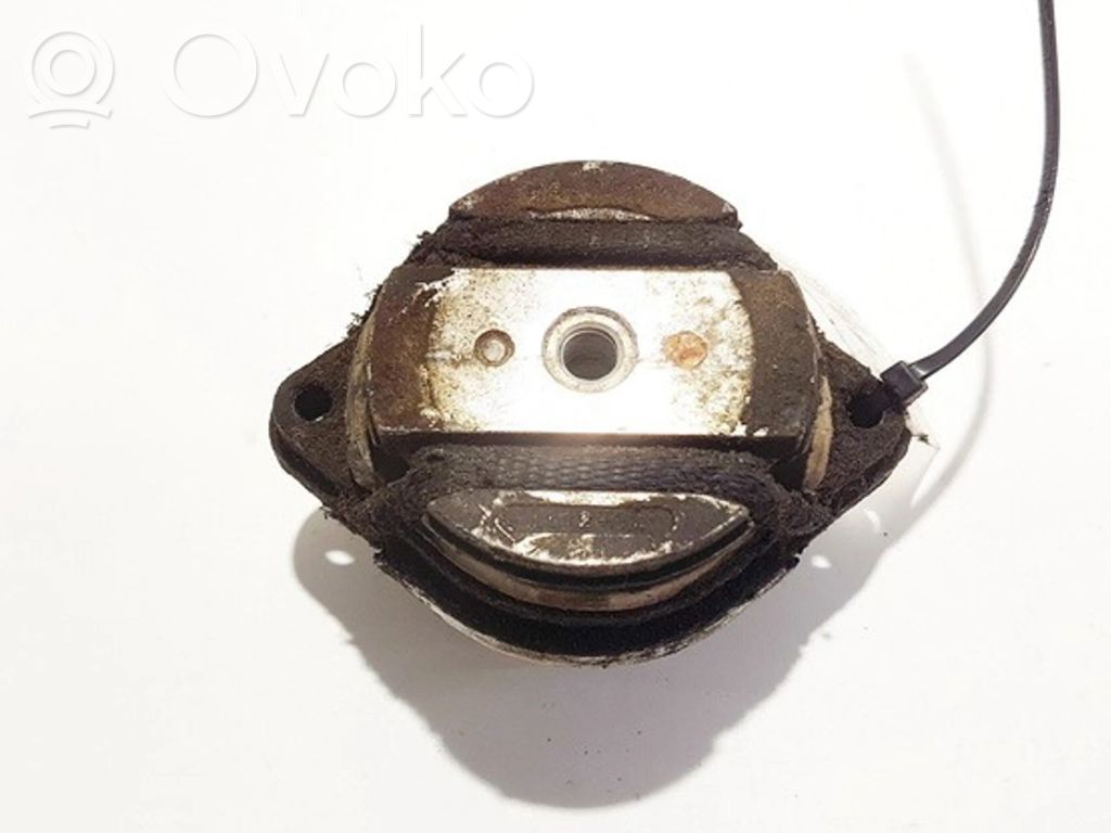 Audi A6 S6 C5 4B Supporto di montaggio del motore 
