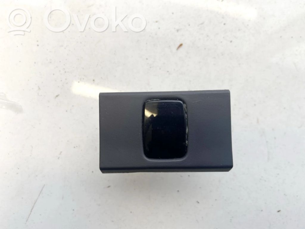 KIA Carnival Muu ulkopuolen osa 