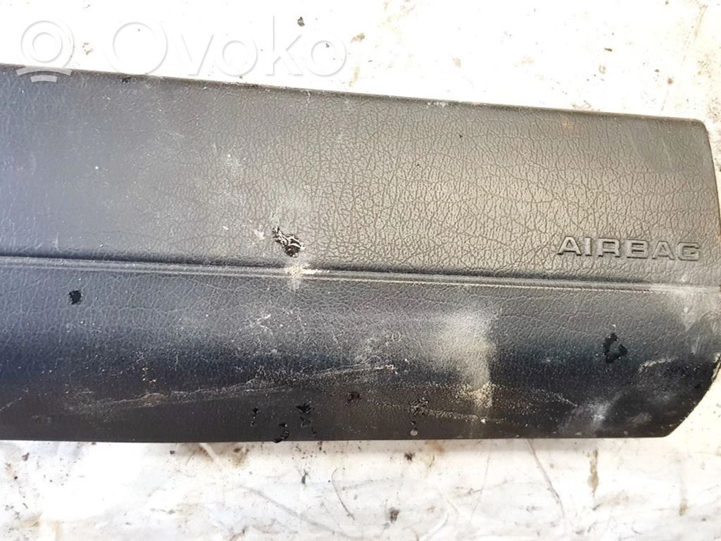 Volkswagen Golf III Airbag del passeggero 
