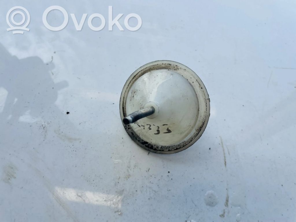 Volvo V50 Tornillo de la rueda de repuesto 