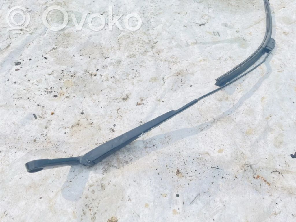Volkswagen Golf IV Braccio della spazzola tergicristallo anteriore 