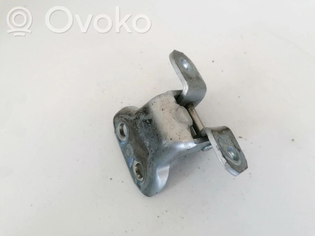 Toyota RAV 4 (XA30) Zawias dolny drzwi tylnych 