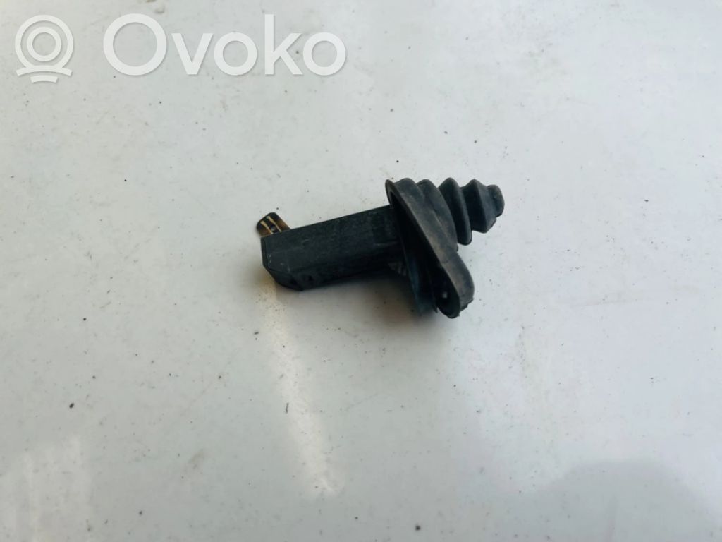 Audi 80 90 B3 Sensor de la puerta delantera 