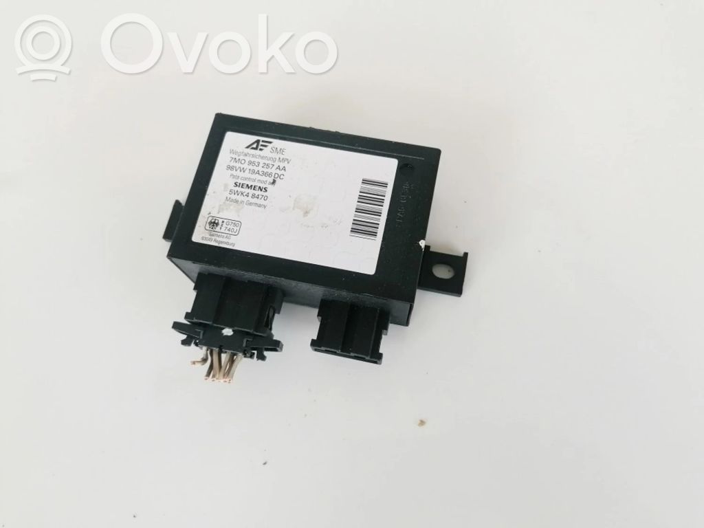 Unité de commande dispositif d'immobilisation   7M0953257AA,98VW19A366DC,7M0953257AA,98VW19A366DC
