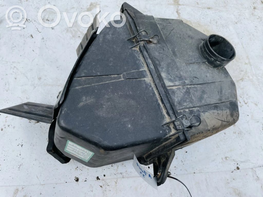 Audi A6 S6 C4 4A Luftfilterkasten 