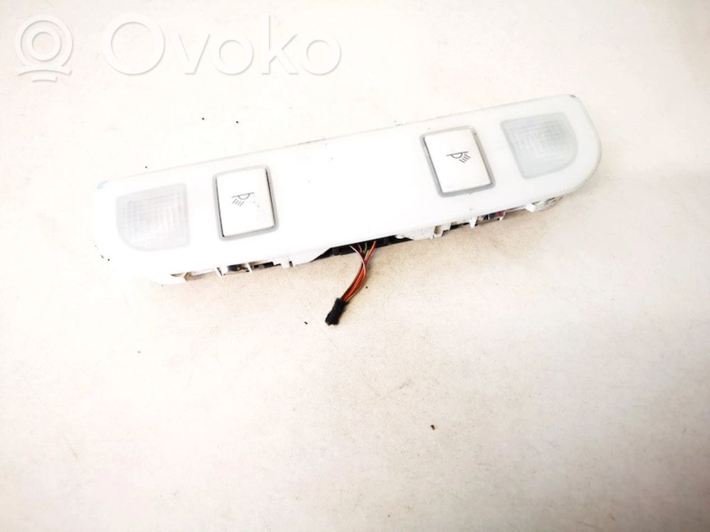 Audi A6 S6 C6 4F Lampă scaun spate 