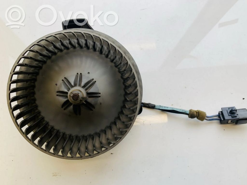 Toyota Avensis Verso Ventilator aerotermă 