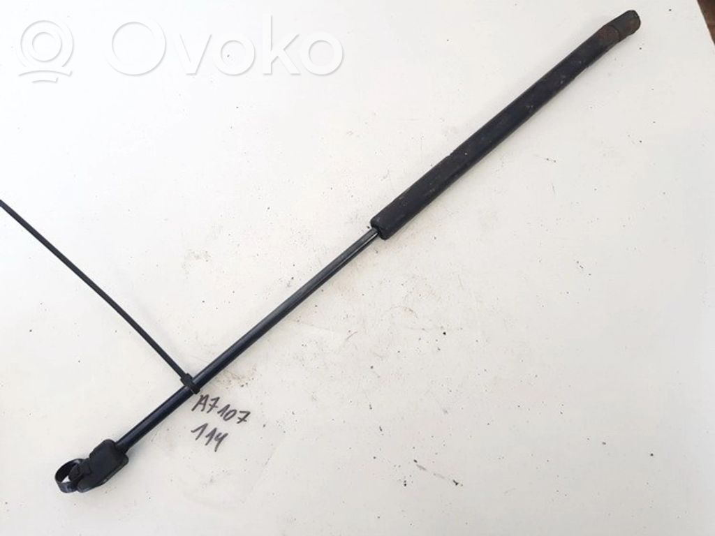 Audi A4 S4 B5 8D Amortyzator klapy tylnej bagażnika 