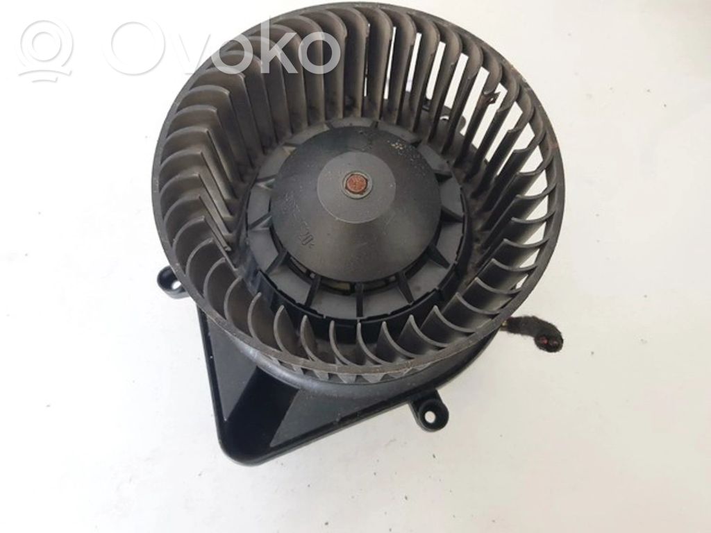 Audi A4 S4 B6 8E 8H Pulseur d'air habitacle 