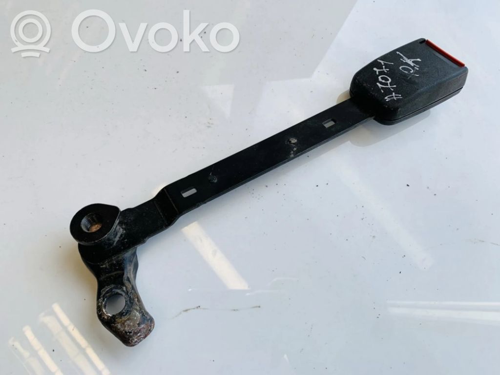 Volkswagen PASSAT B5 Hebilla del cinturón delantero 