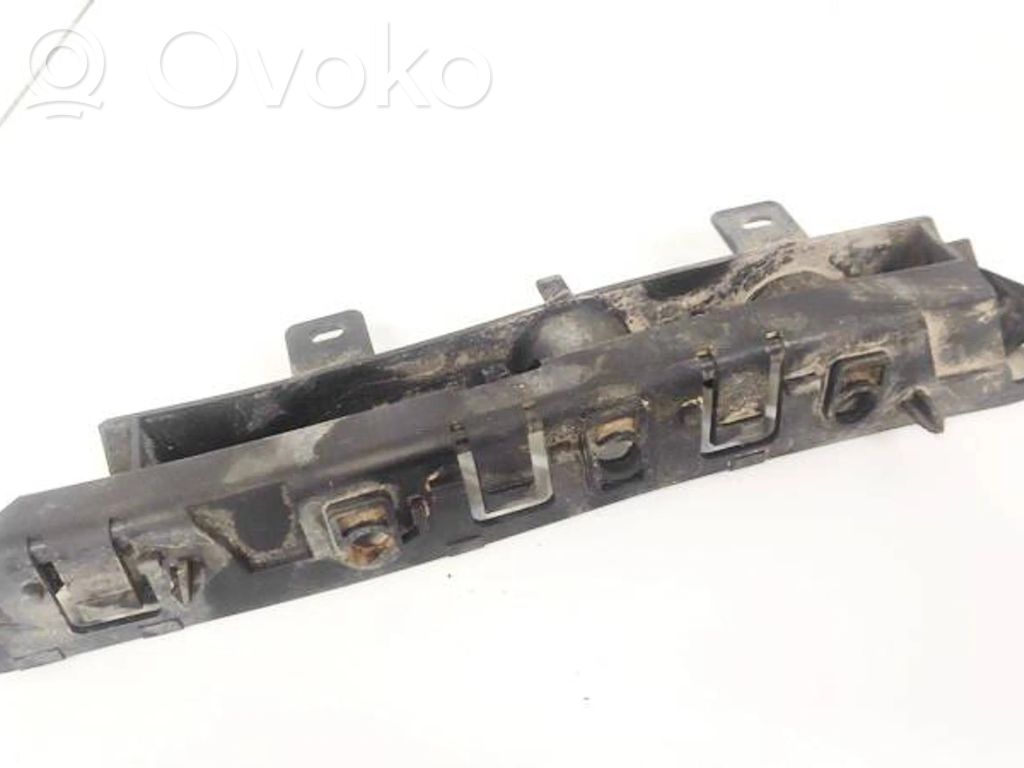 Etupuskurin kannake   9681058980,2001500,2001500,9681058980