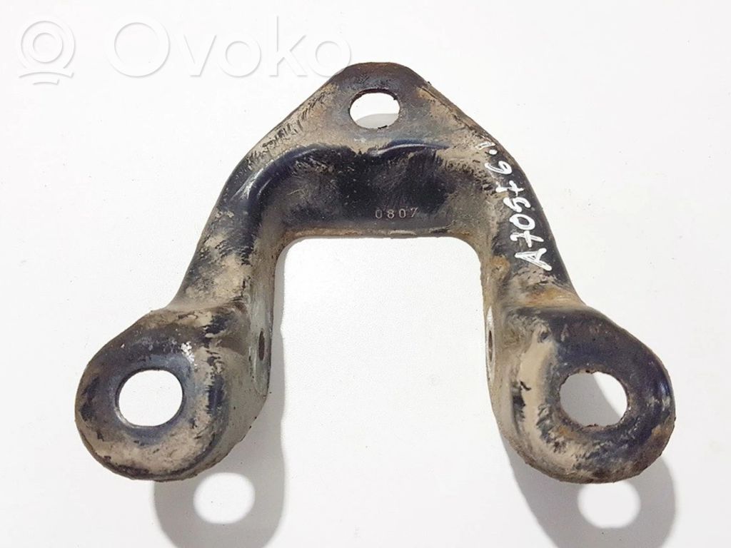 Bracket in trunk/boot   0807,0807