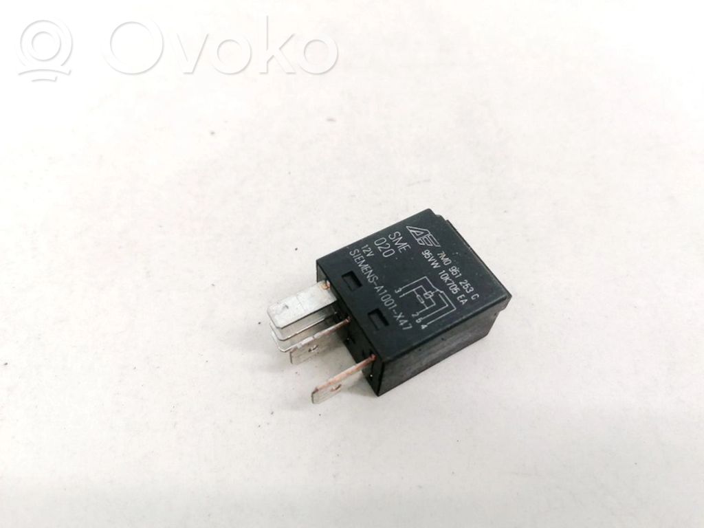 Sonstige Relais   7M0951253C,95VW10K705EA,7M0951253C,95VW10K705EA