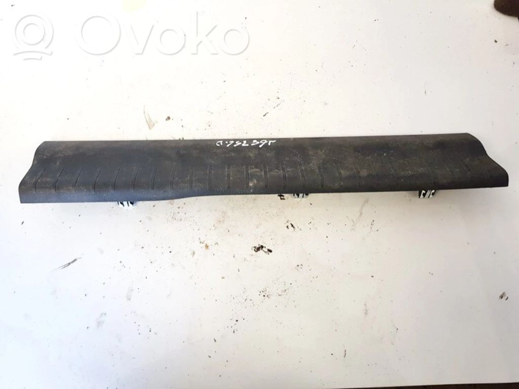 Dodge Journey Capac prag spate 