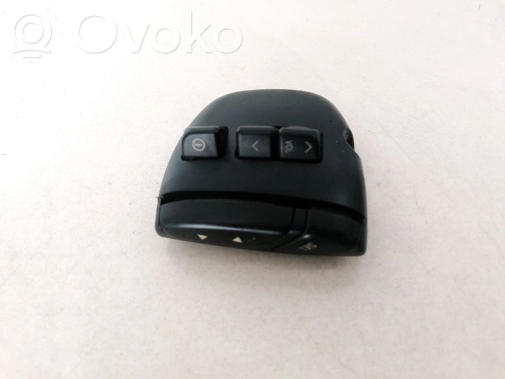 Toyota Avensis Verso Pulsanti/interruttori sul volante 