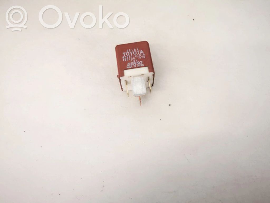 Toyota Avensis Verso Alte relee 