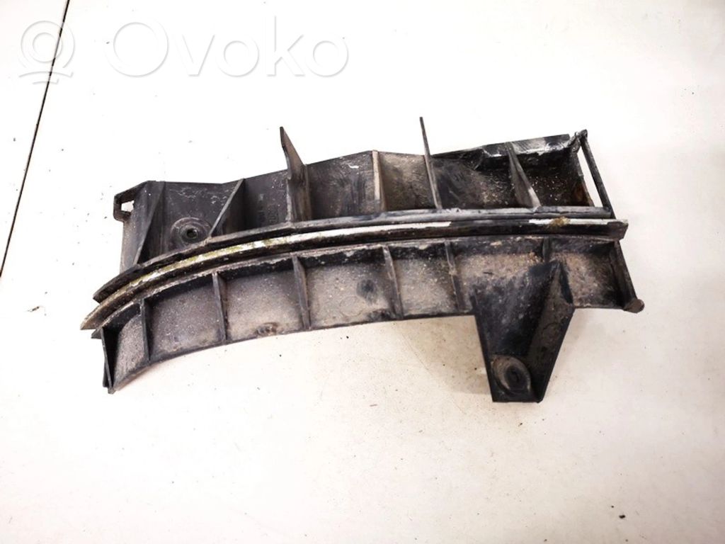 Takapuskurin kannake   8L0807377A,8L0807377A