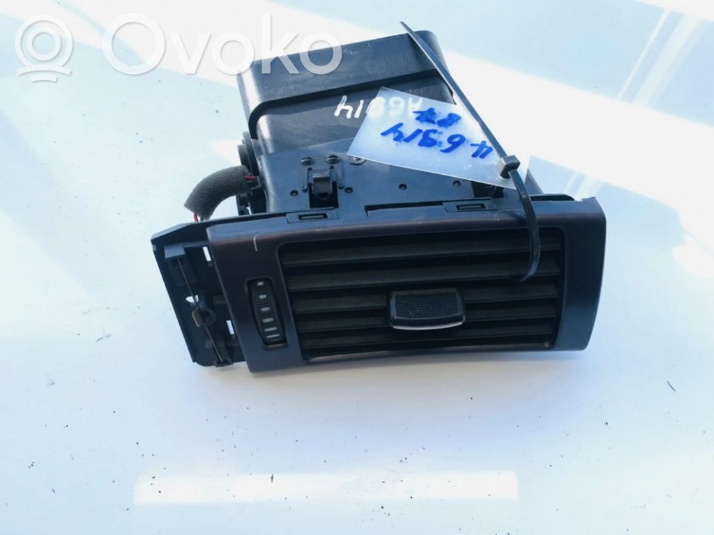 Audi A6 S6 C5 4B Griglia di ventilazione centrale cruscotto 