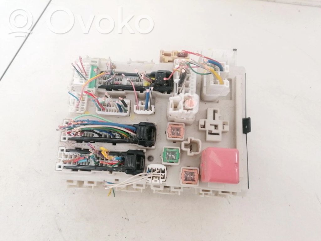 Toyota Avensis T270 Set scatola dei fusibili