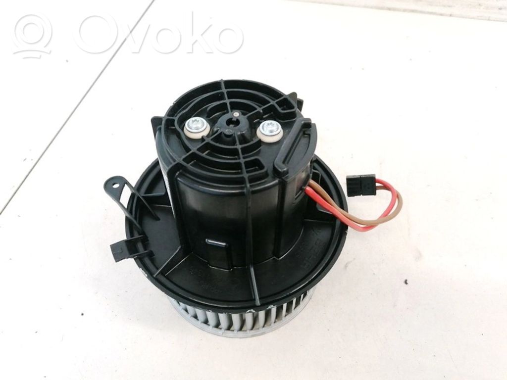 Mercedes-Benz C W204 Ventola riscaldamento/ventilatore abitacolo 
