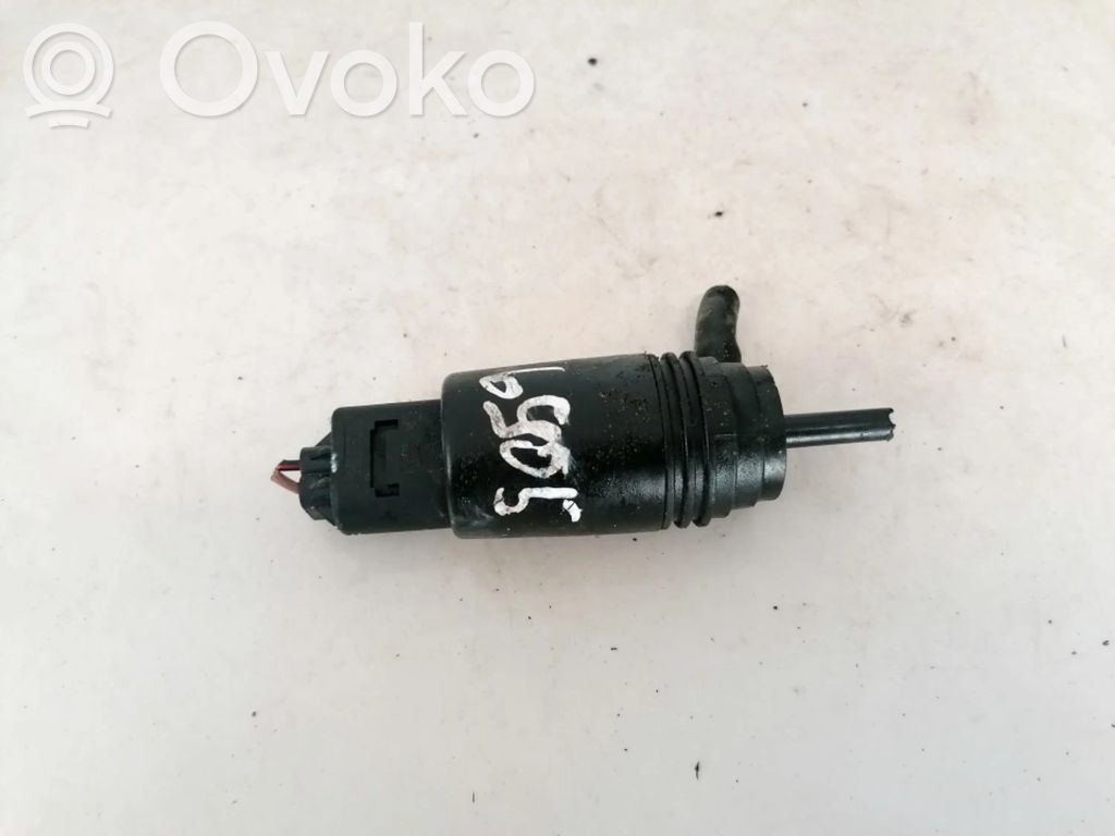 BMW 1 E81 E87 Pompa spryskiwacza szyby przedniej / czołowej
