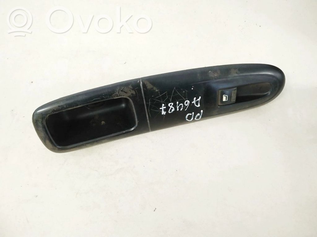 Peugeot 406 Interruttore di controllo dell’alzacristalli elettrico 