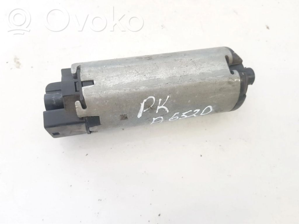 Volkswagen PASSAT B5 Seat adjustment motor 