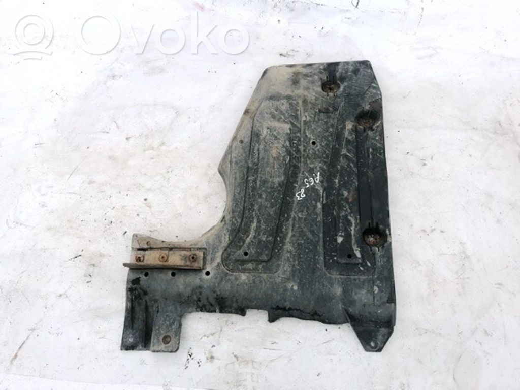 Placa protectora/protector antisalpicaduras motor   8N0825213D,547570,547570,8N0825213D