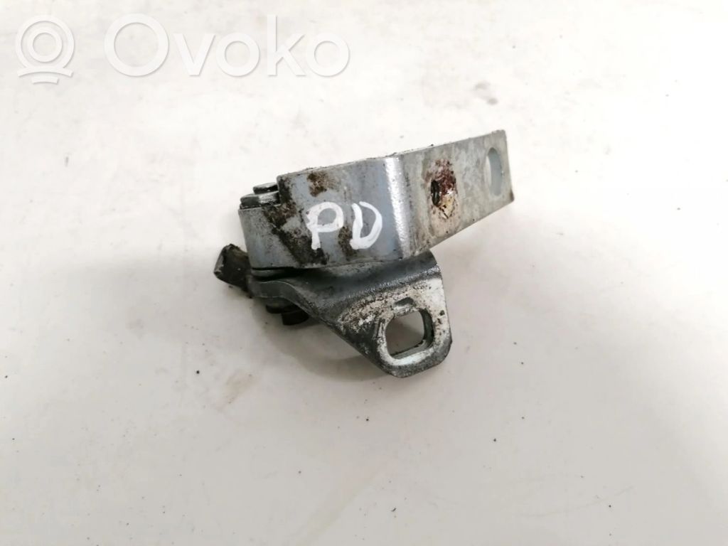 Ford Mondeo MK IV Front door upper hinge 