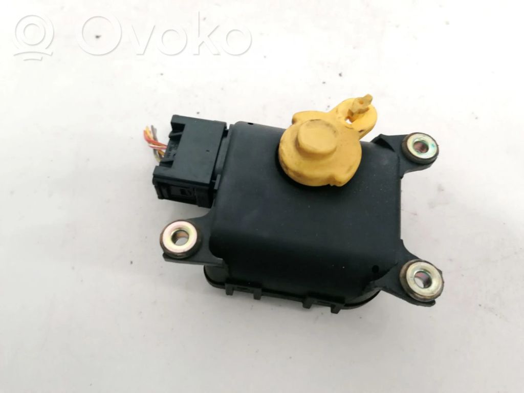 Motor/activador trampilla de calefacción   8D2820511C,0132801214,0132801214,8D2820511C