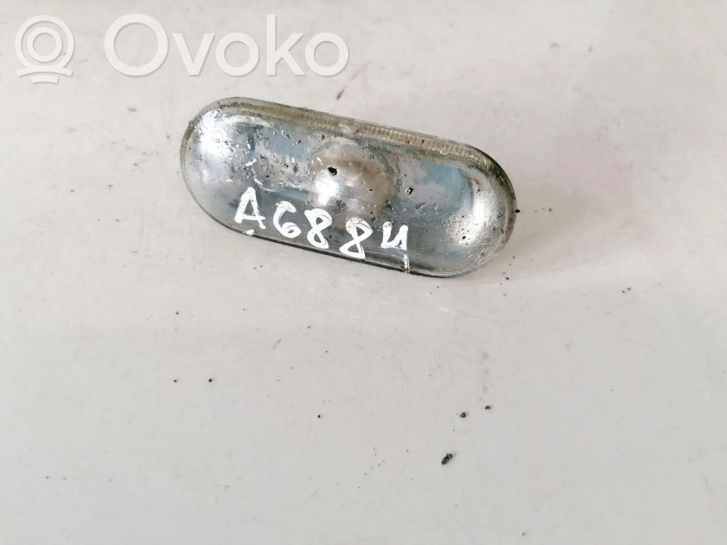 Seat Leon (1M) Indicatore di direzione del parafango anteriore